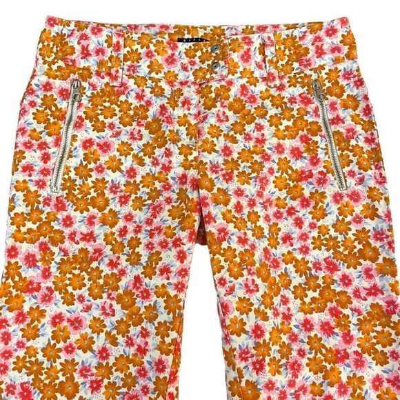 Sisley Floral Capri Trouser Pants - Picture 3 of 7